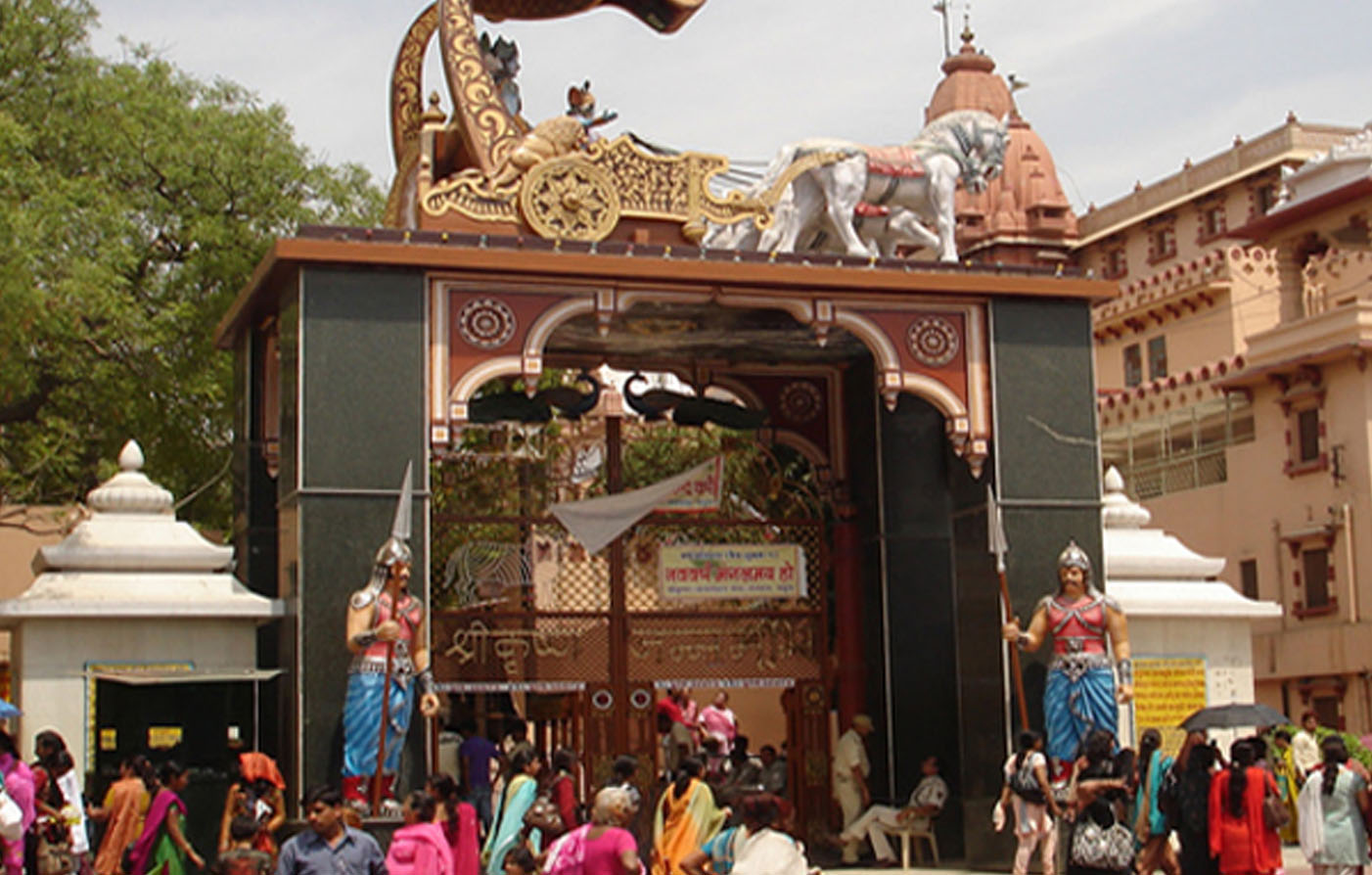 3 Days Mathura Vrindavan With Agra Tour From Delhi